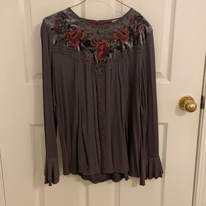 Altar’d State long sleeve blouse size Small